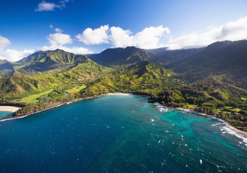 When is the Best Time to Fly to Hawaii for the Cheapest Price?